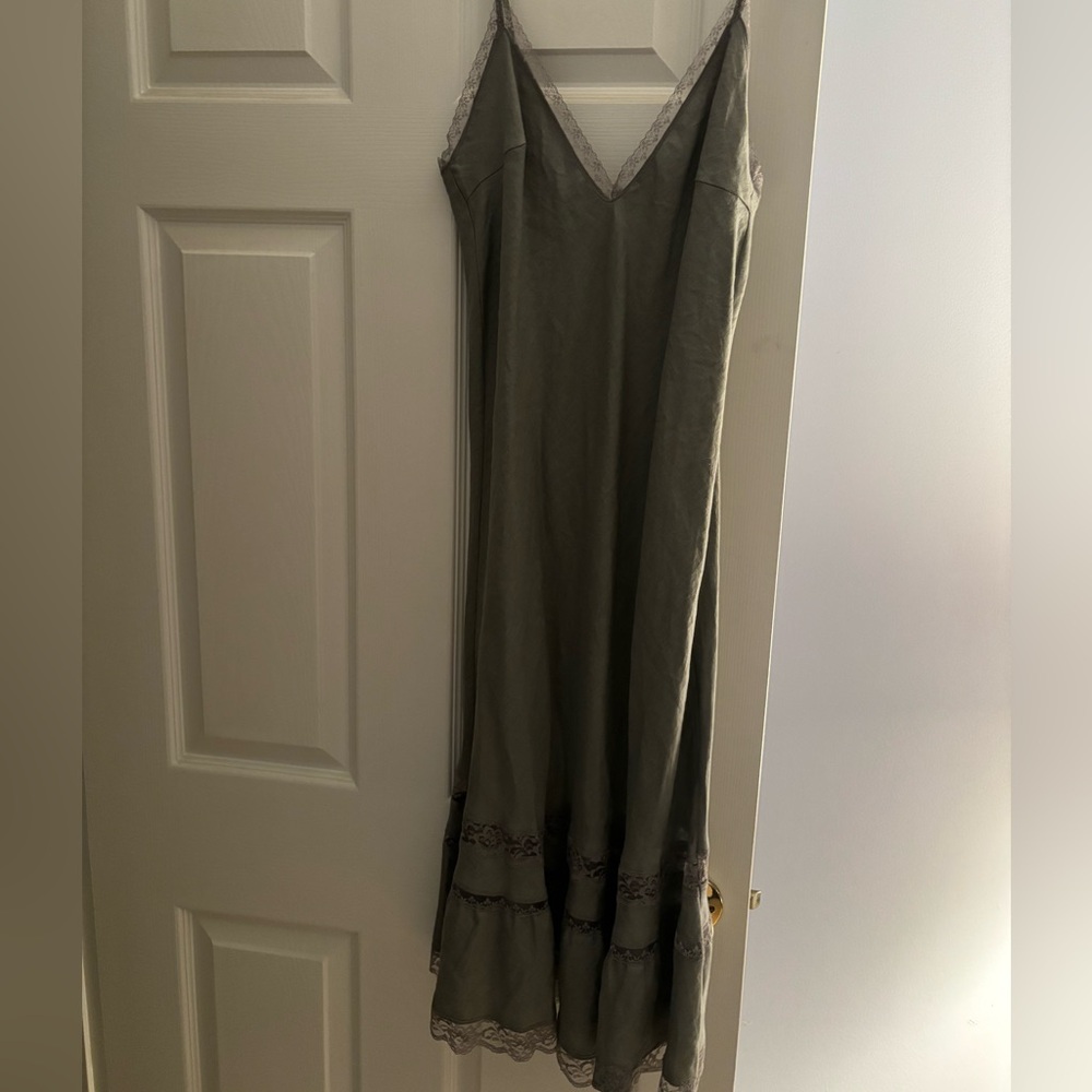 Gold Hawk linen dress